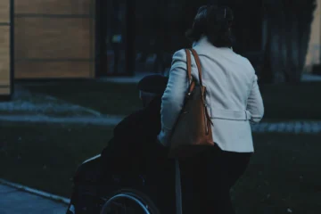 Müslüman Ahlakı: Günlük Hayatta Güzelliklere Yolculuk
