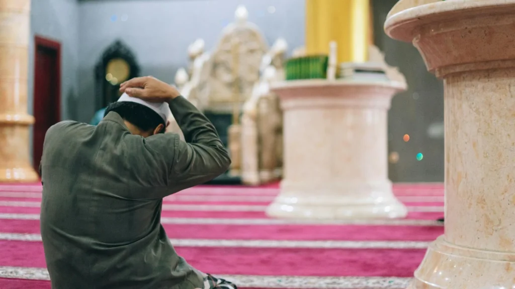 Namaz Rehberi: Vakit Namazları ve Kılınışları Hakkında Bilgiler