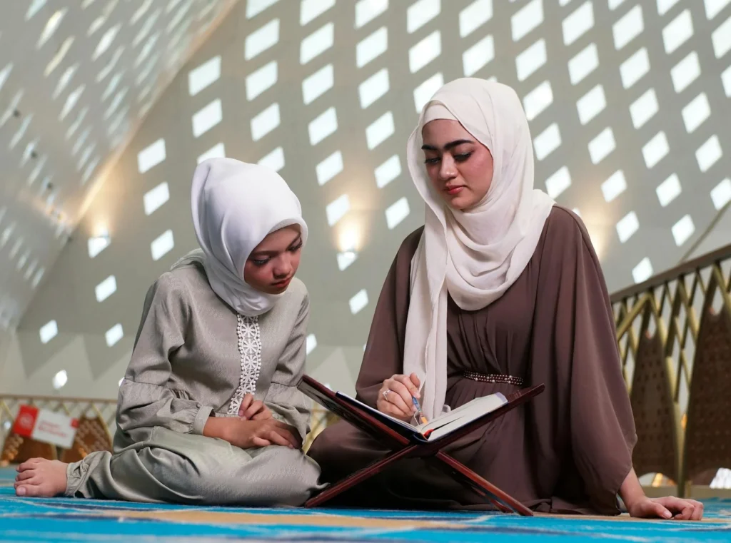 Çocuklara İslam'ı Sevdirmenin Yolları: Manevi Eğitim İpuçları