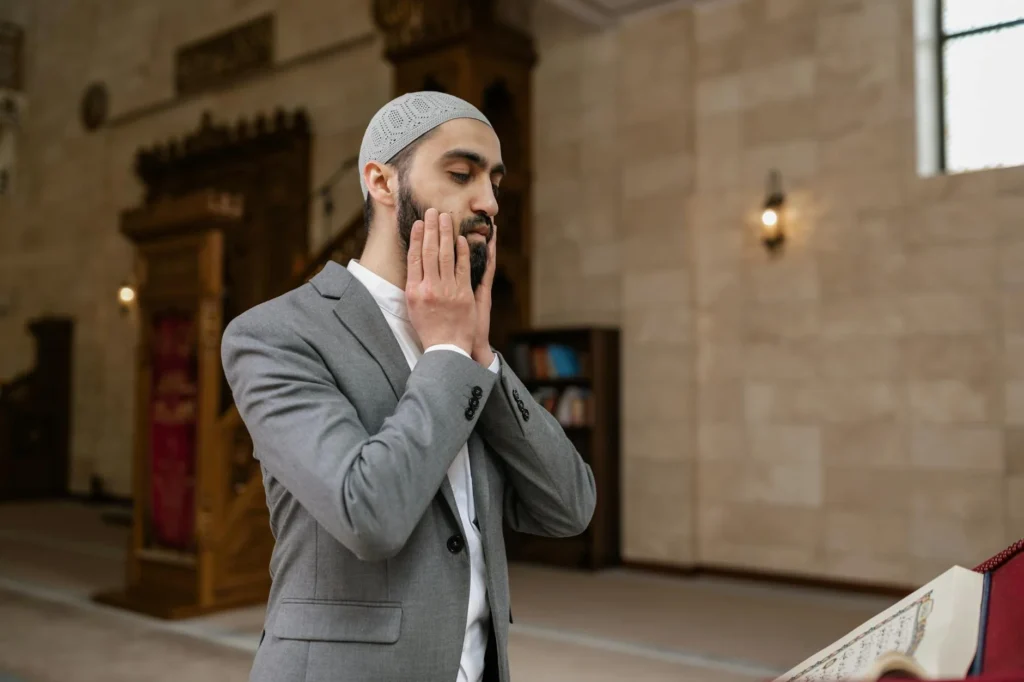 Namazın Ruhani Huzuru: Daha Huşulu Bir Namaz İçin İpuçları