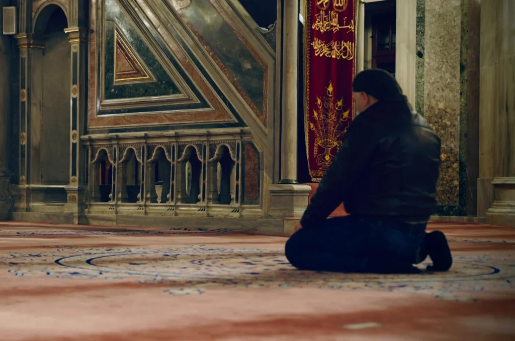 Namazın Manevi Faydaları: Ruhsal Huzur ve Bağlantı