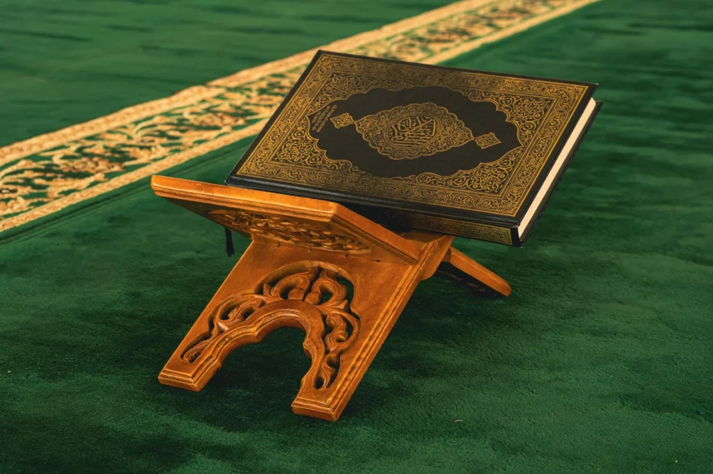 İslam Ahlakının Temel İlkeleri: Güzel Ahlaklı Bir Müslüman Olmak