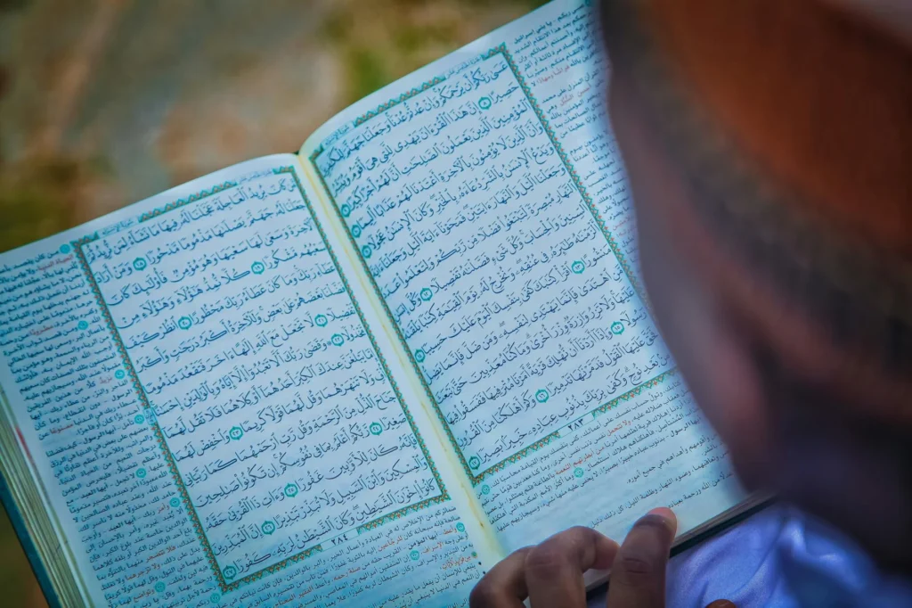 Kur'an'ı Anlamaya Başlangıç: İlk Adımlar ve İpuçları