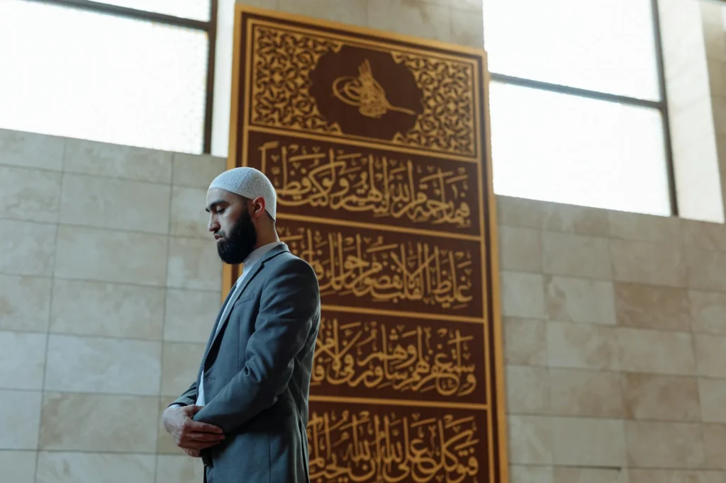 Namaz, Oruç, Zekat ve Hac: Temel İbadetlerin Hikmetleri ve Uygulanışı