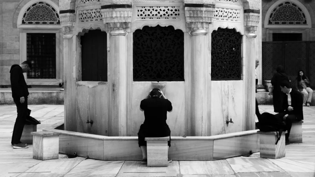 Namaz Kılmaya Yeni Başlayanlar İçin Pratik Rehber