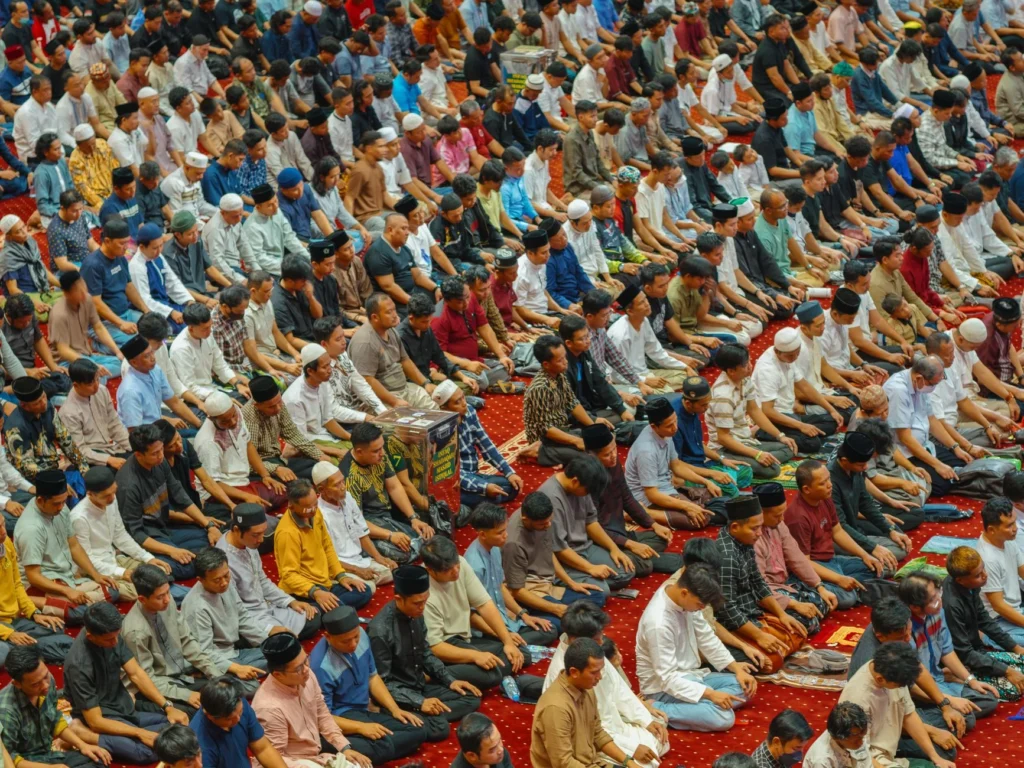 İslami Ahlak ve Adap: Müslümanın Toplum İçindeki Görgü Kuralları