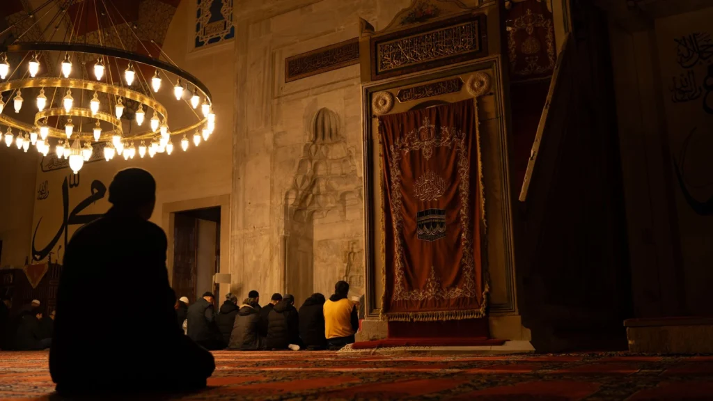 Ramazan Ayının Faziletleri ve Manevi Değerlendirme Yolları