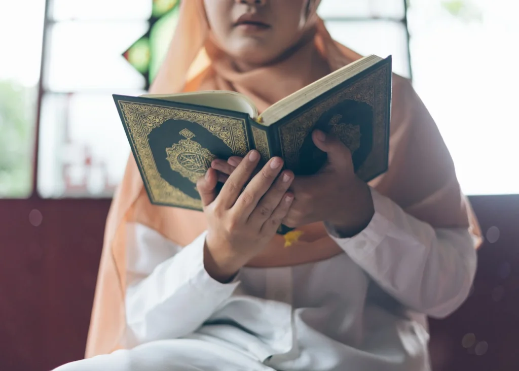 Kur'an'ı Anlamaya Başlangıç: Temel İlkeler ve Okuma Rehberi