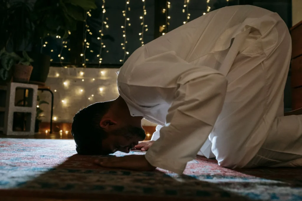 İslam'ın Temel İnanç Esasları: İman ve Akaidin Önemi