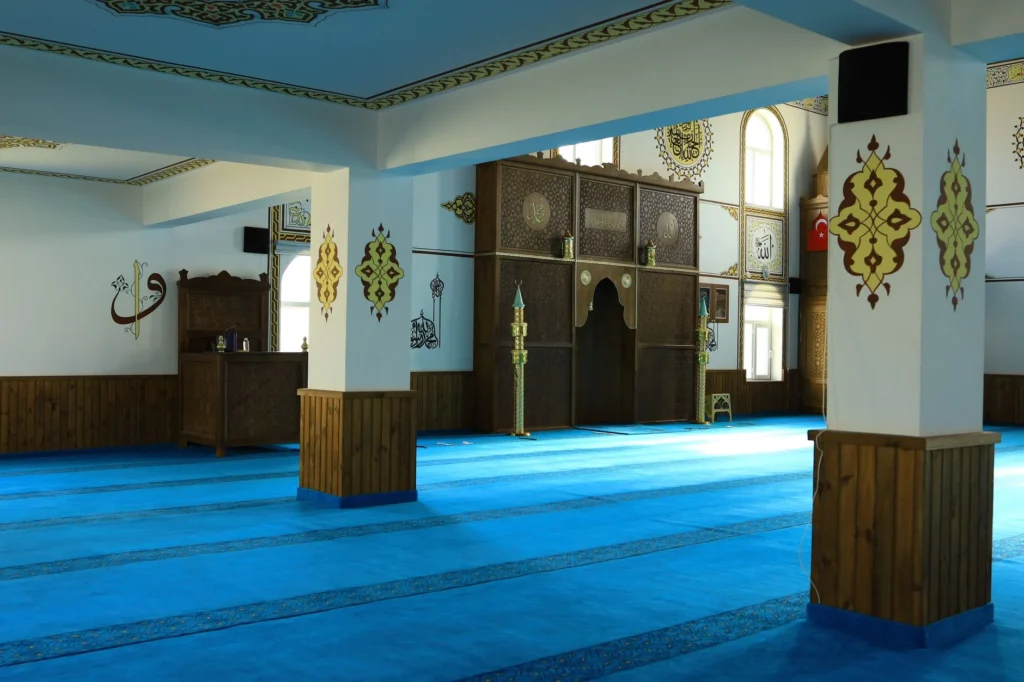 Mübarek Kandil Geceleri: Manevi Derinleşme ve İbadet Rehberi