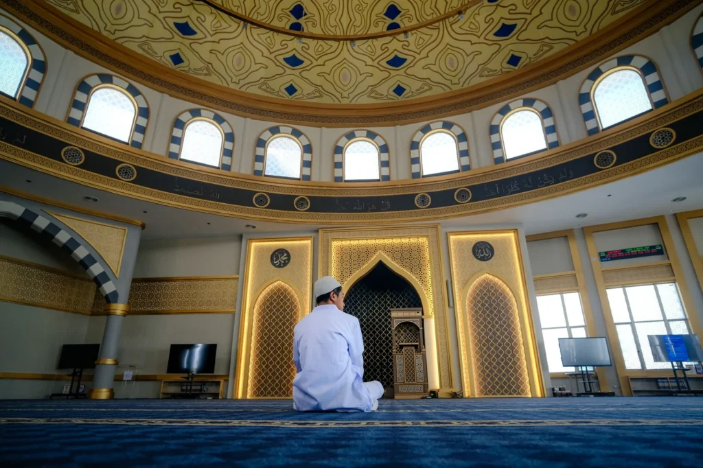 Namaz Kılma Rehberi: Adım Adım Uygulama ve Sık Sorulan Sorular