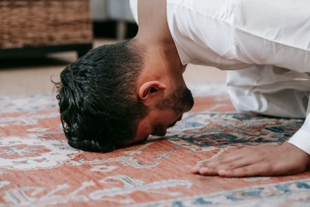 Dua ve Zikir ile Ruhsal Huzur: Kalbinizi Nasıl Arındırırsınız?