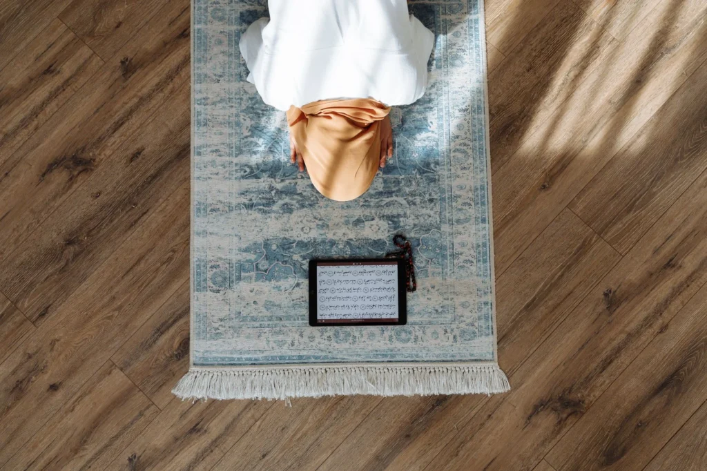 Namaz Kılmaya Başlamak: Adım Adım Tam Namaz Rehberi